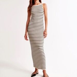 NWOT striped High neck midi sweater dress